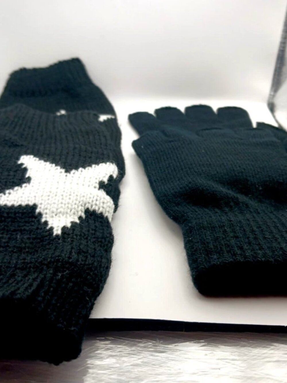 Fingerless  Black Cotton  Gloves  Unisex 2 Pairs  -New